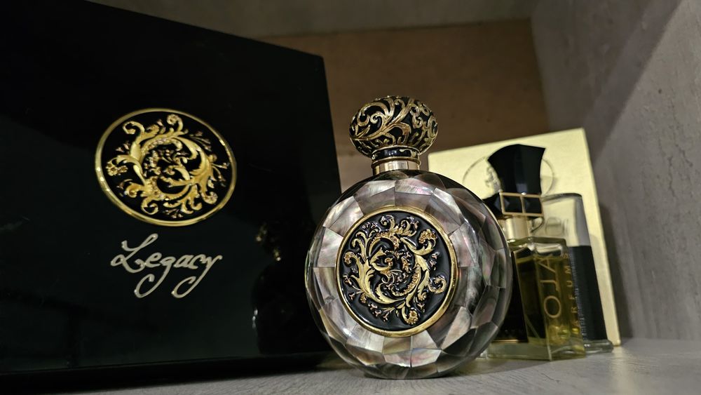 Alexandre J Legacy Black