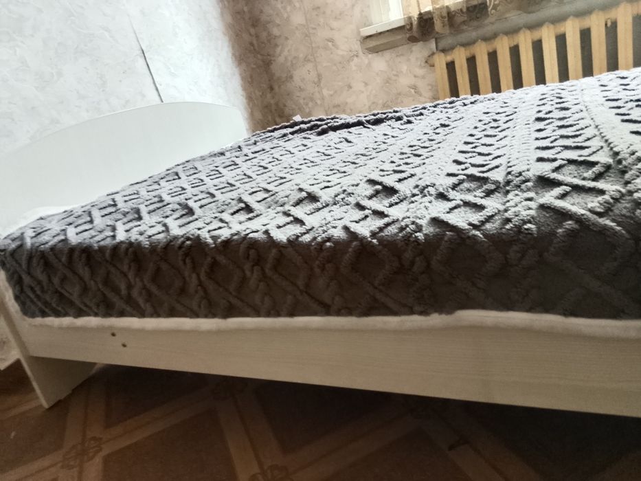 Продам кровать 1,5