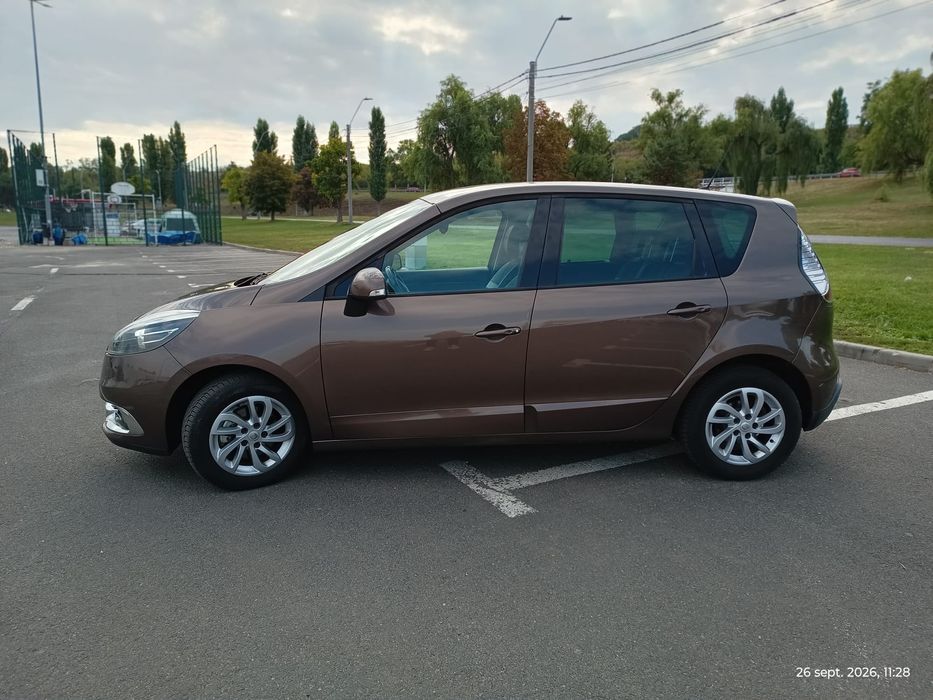 Renault Megane Scenic 1.6 DCI