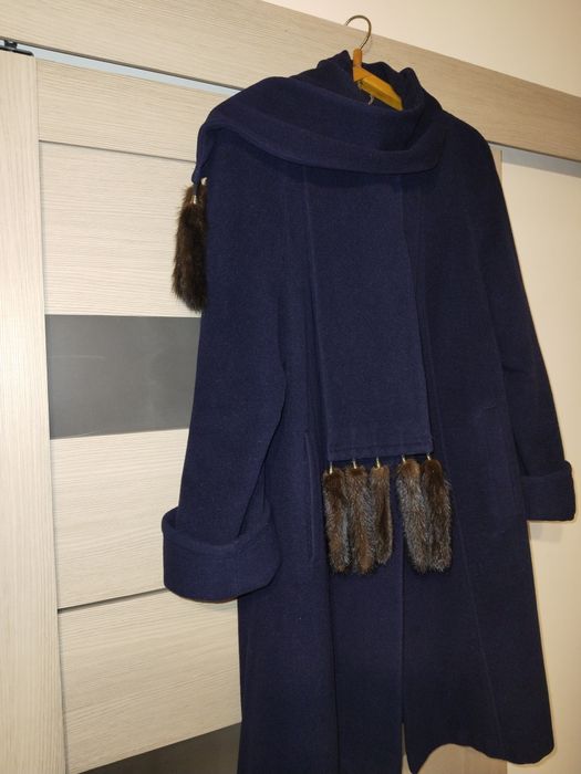 Пальто расклешенное трапеция