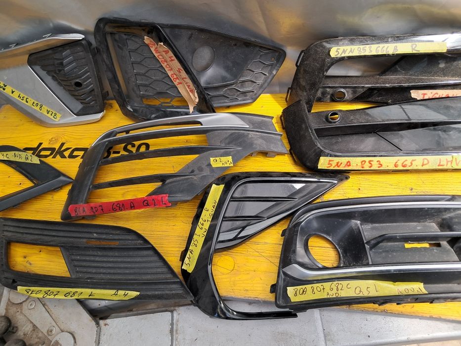 Грил решетка броня Audi Q3 Q5  A1 A4 S.line Vw Touran Tiguan Caddy  и