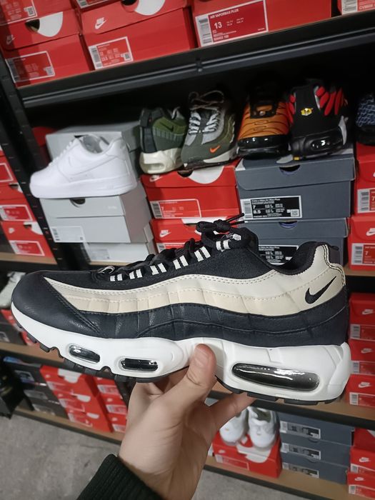 Nike Air Max 95 номер 40,41,45
