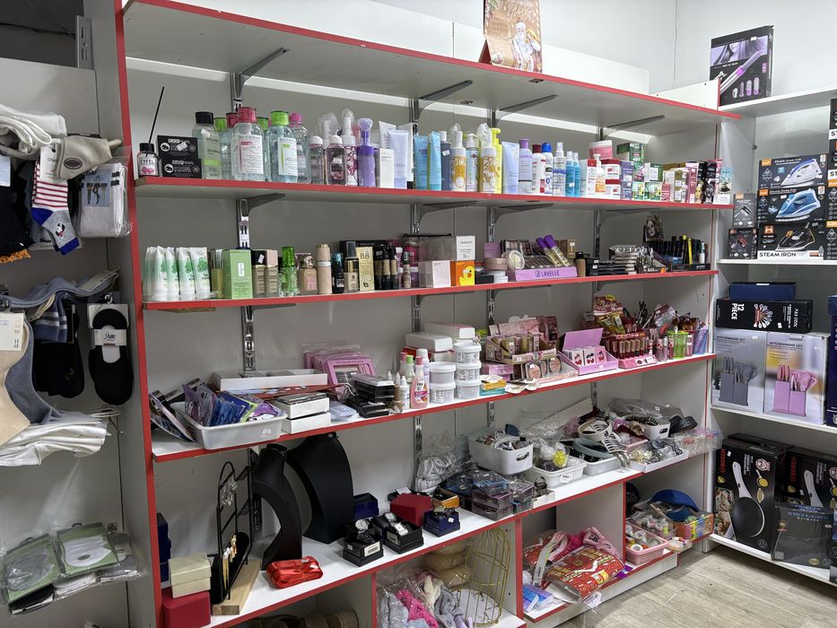 Продам мебель для магазина СРОЧНО