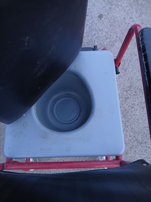 Тоалетен стол.ролатор