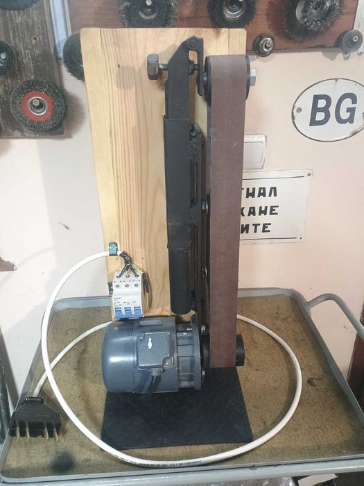 Лентов шлайф. Гриндер