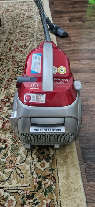 Пылесос от LG 2000W