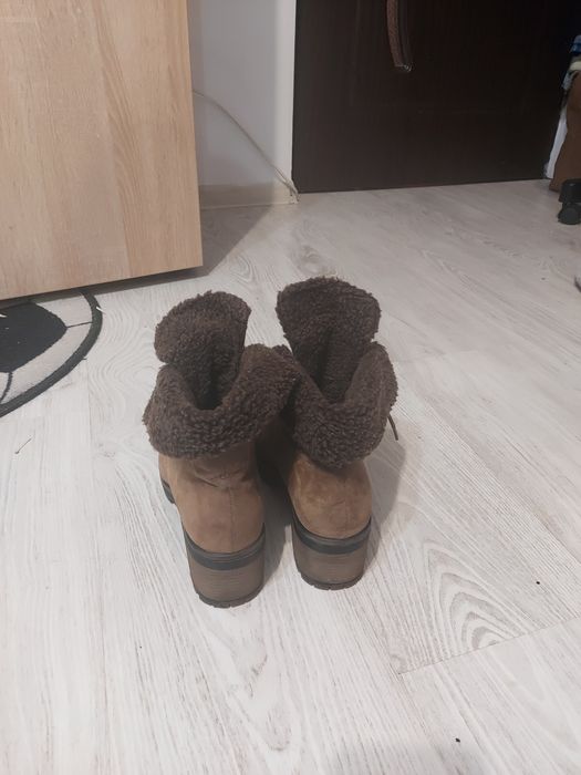 Ghete dama piele întoarsă