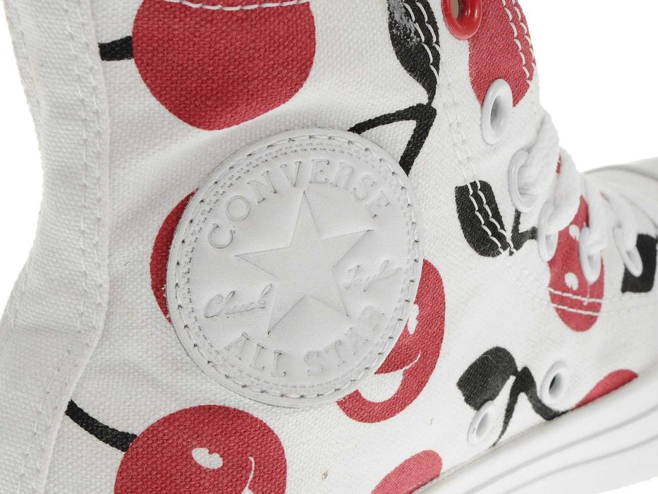 %ПРОМО% CONVERSE № 36/37 – Дамски кецове "CHERRY PRINT HI TOPS" нови