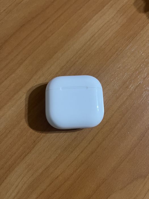 airpods 4 active noise cancellation