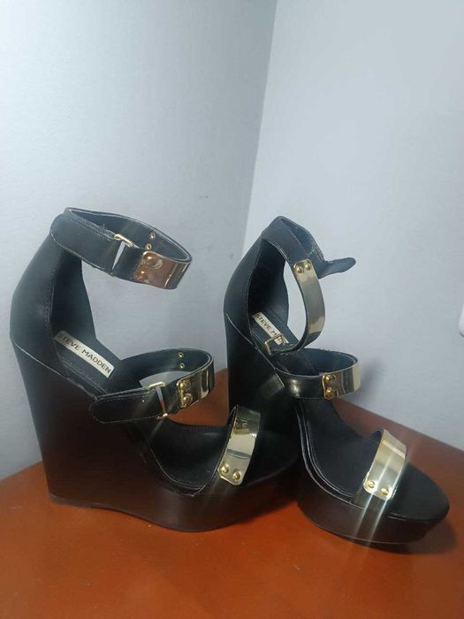 Босоножки Steve Madden