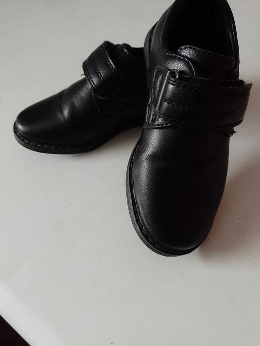 Pantofi băiețel nr 26