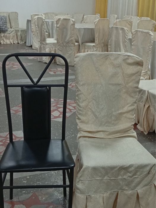 стулья чёрного цвета