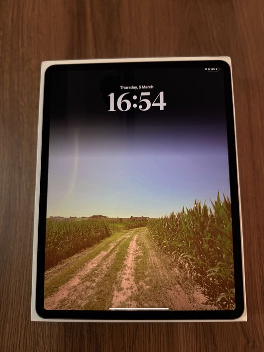 iPad Air 13-inch 512gb