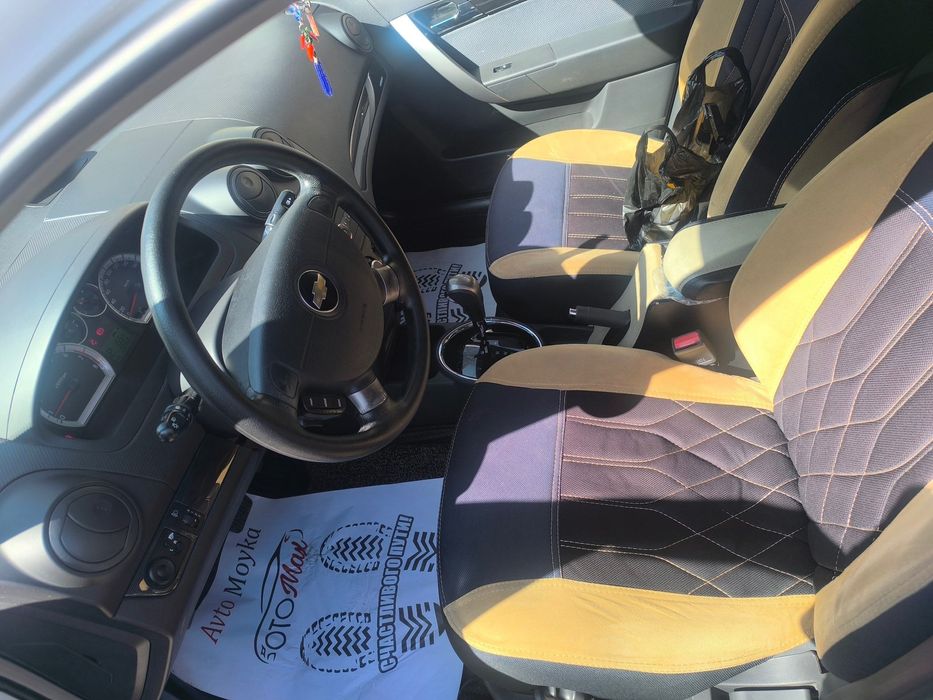 ПродаетсчNexia 3