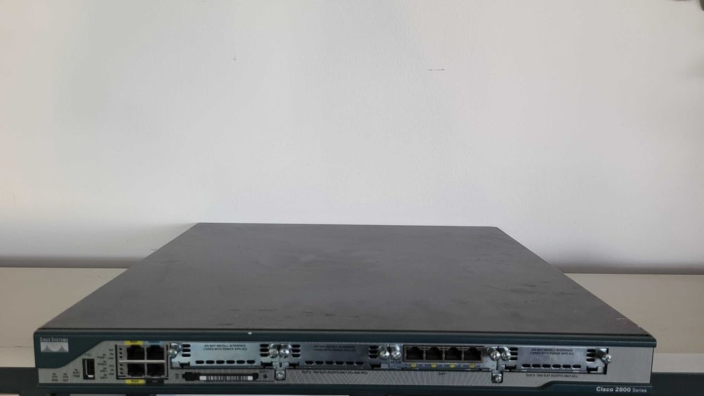 Cisco 2801 Integrated Services Router