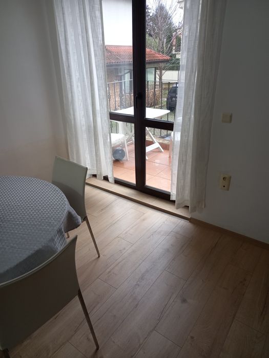 Продава се Двустаен апартамент в Варна, м-т Траката - 70 кв.м за 2800 €/кв.м - Снимка #4