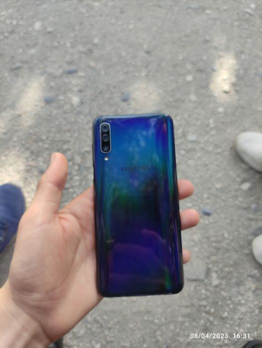 Samsung  galaxy a50