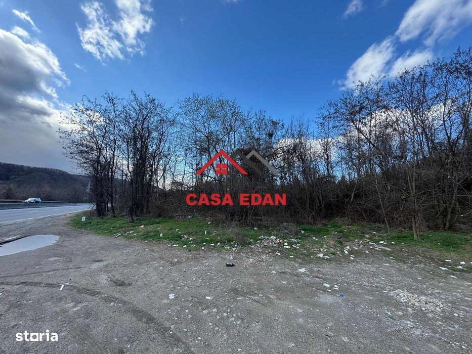 Teren intravilan in Campina--1565 mp--35.000e