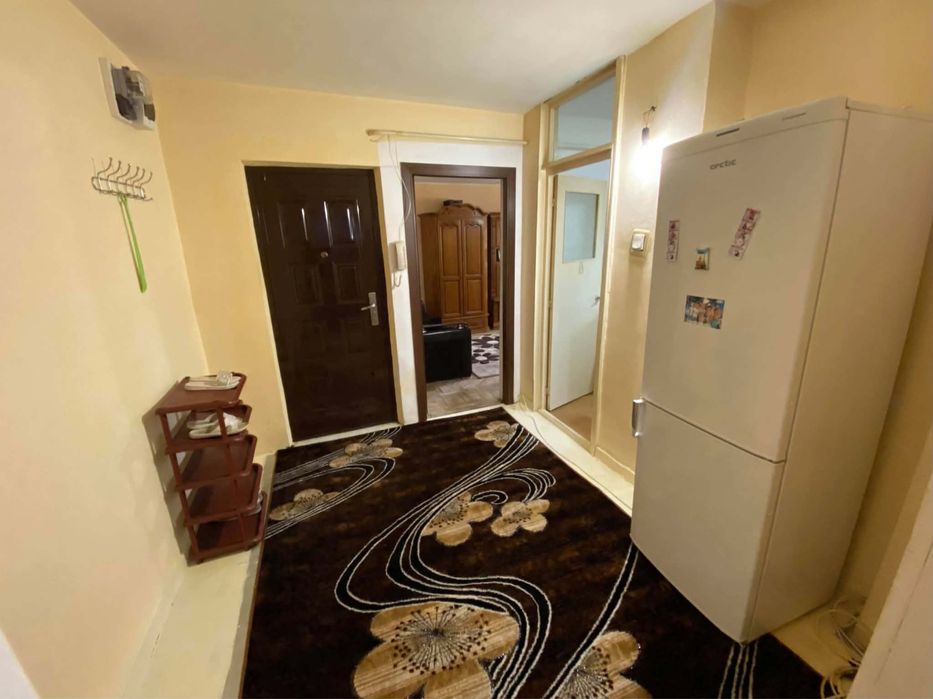Vand apartament 2 camere - Grivita Botosani