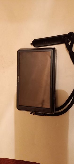 продаю видео камеру SONY.