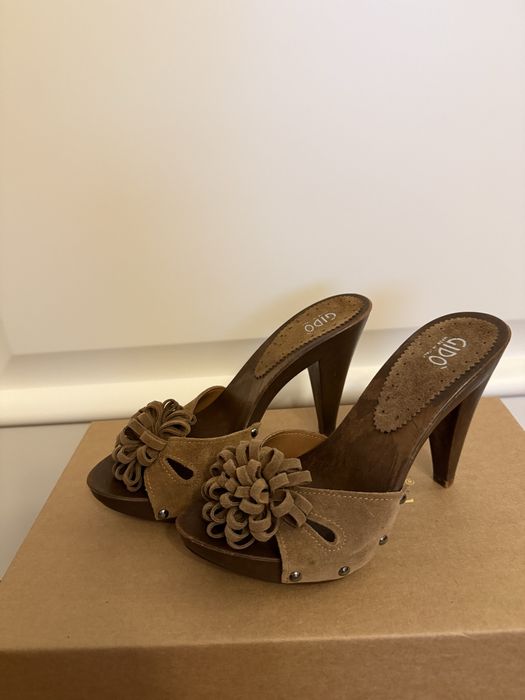 Papuci cu talpa din lemn - Gido - marimea 35 - noi