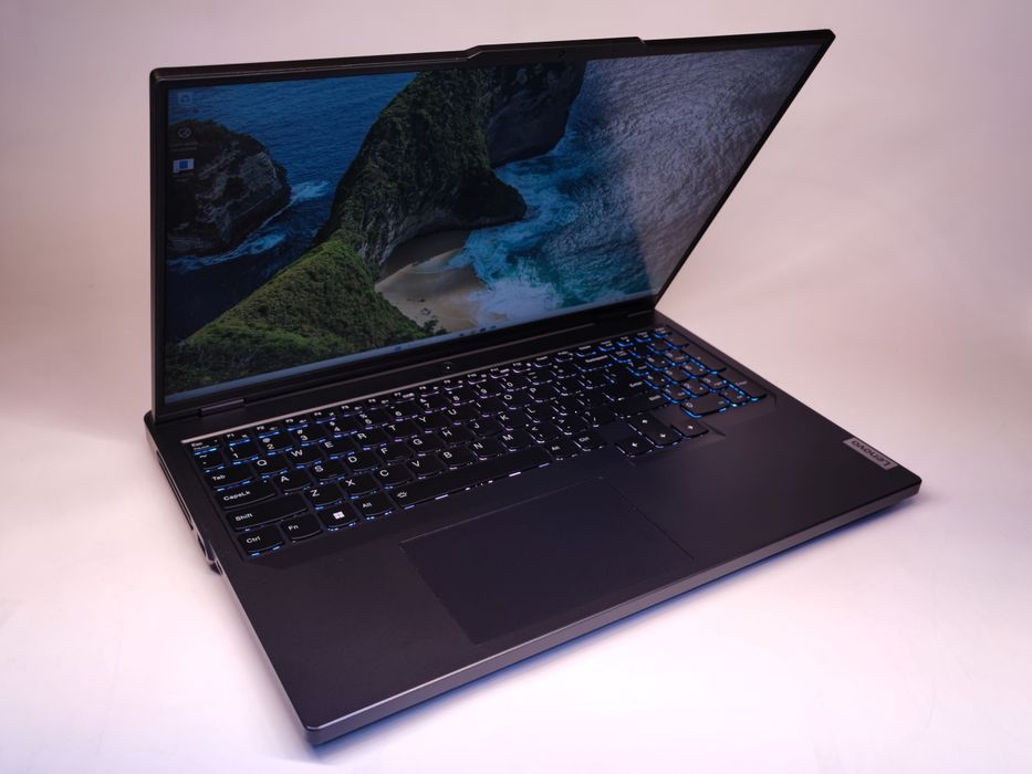 Lenovo Legion Pro 5 16IRX8 i5-13500HX 2.5ghz RTX 4060 8 GB | #D91164