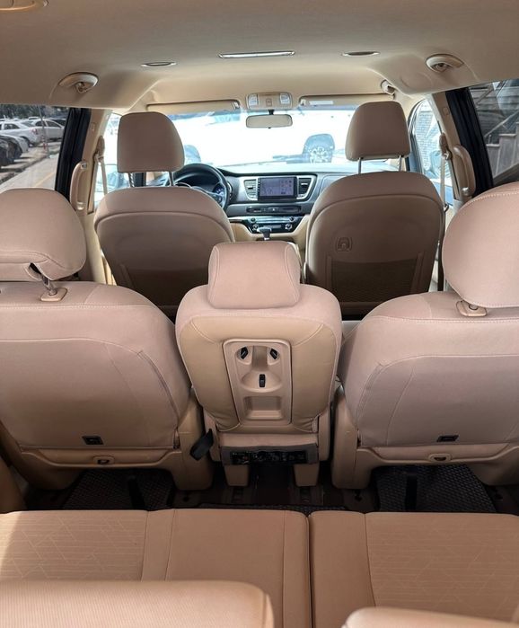 Kia carnival 2019 Benzin