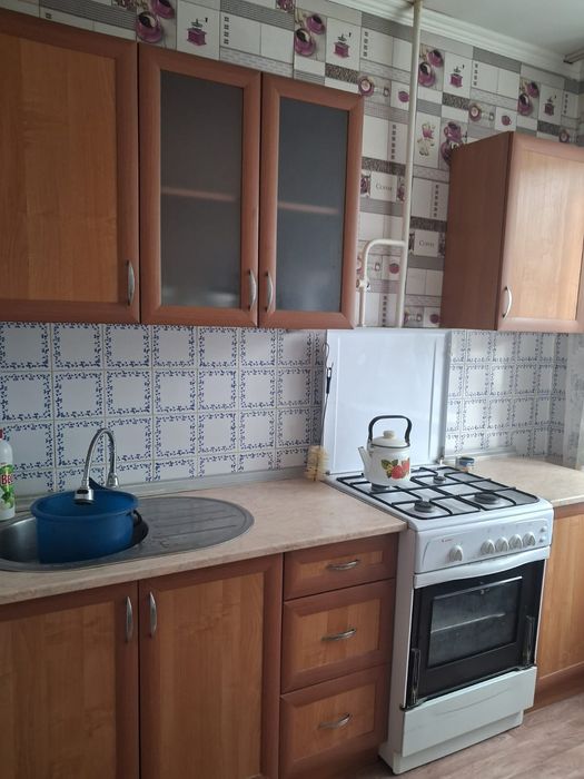 Сдам 2 ком квартиру улучшенной планировки на 3 этаже 8мкр