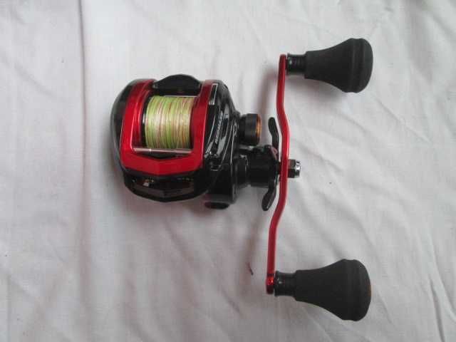 Abu Garcia REDMAX -L нова, в кутия маркова макара за риболов.