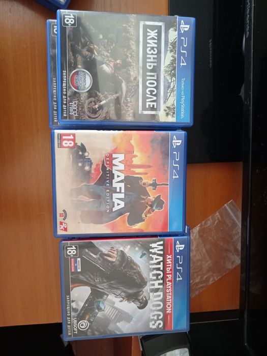 Диски playstation 4 и playstation 5