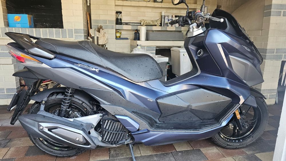 Vând Scuter Sym an 2022