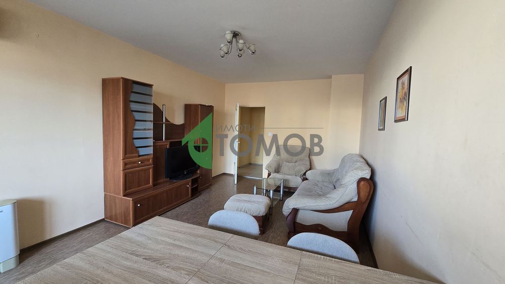 Тристаен апартамент под наем в кв. Славейков