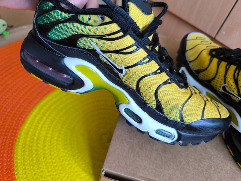 Nike Air Max mărime 37,5 galben/verde