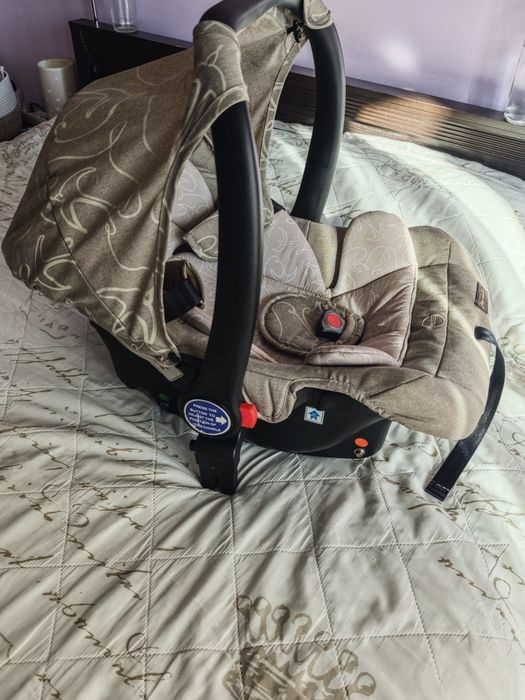 Бебешка кошница за кола