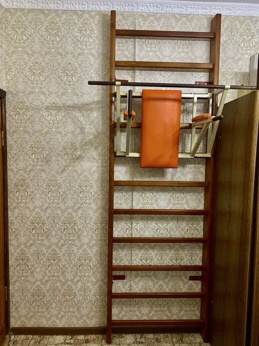 Стенка шведская для занятия спортом