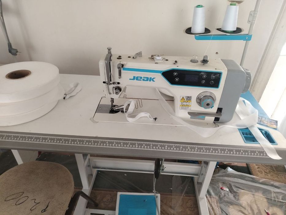 Тугри чок машинка лар срочно Сотилади.