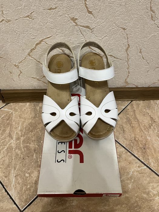 Босоножки Rieker 36 р