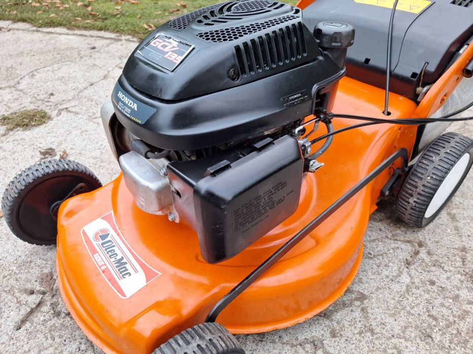 Косачка Honda Oleo-Mac самоходна  мулчираща с кош