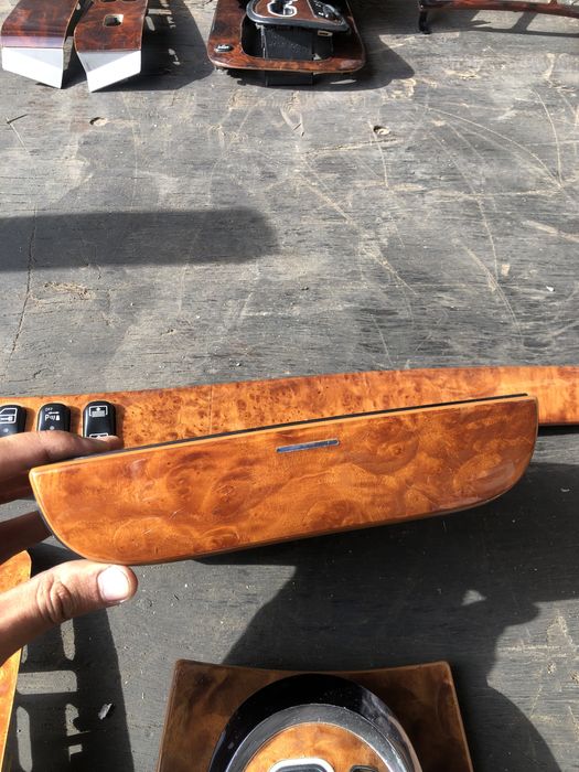 Салонное дерево на w220 мерседес.