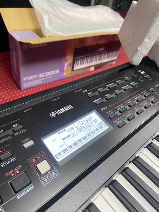 Urgent.Orga electonica Yamaha PSR-E383. 61 clape. Produsul este nou!