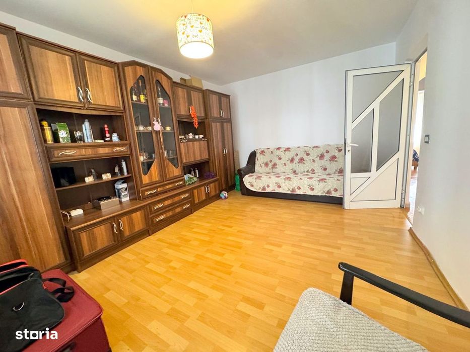 Apart 3 cam Decomandat – Cartier Bistrița Lac | Etaj 3/4 |Mobilat