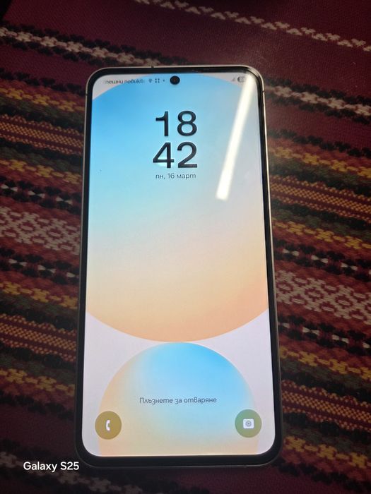 Samsung galaxy s24 fe 256GB 8RAM YELLOW