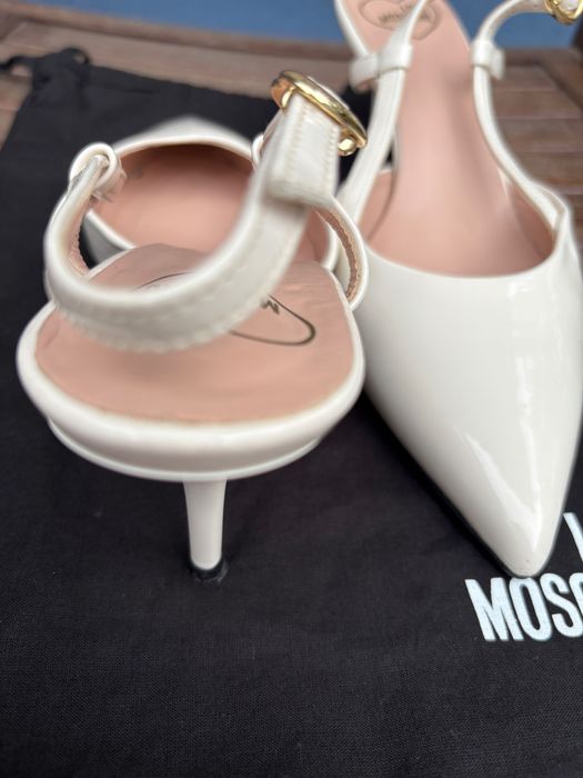 Pantofi Moschino
