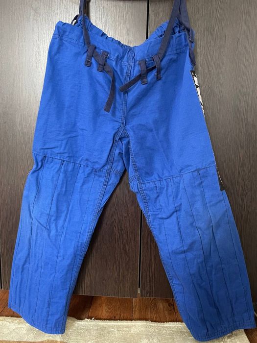 Продам кимано, в отличном состоянии