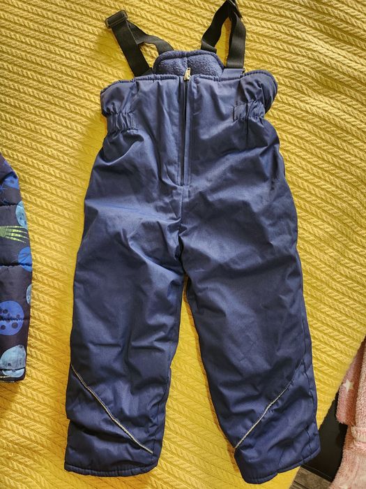 Зимен комплект от яке и гащеризон