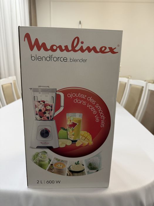 Блендор Moulinex новый обьем 2 л, мощность 600 Вт