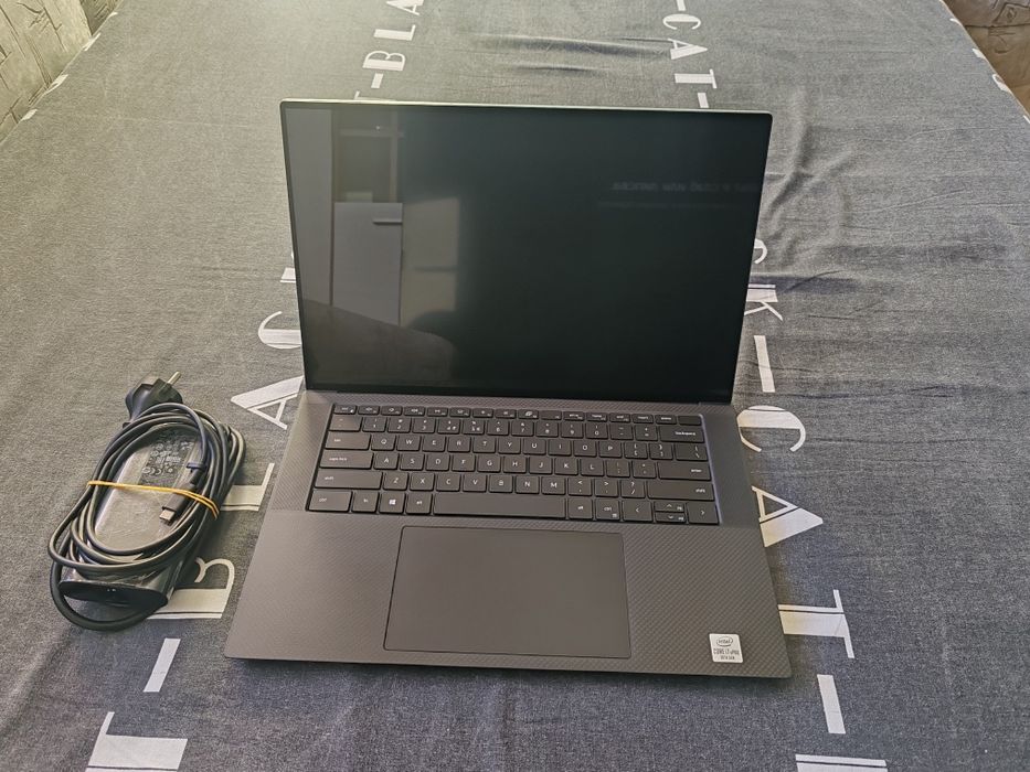 DELL precision 5550  i7 10850H 4K тъчскрийн дисплей