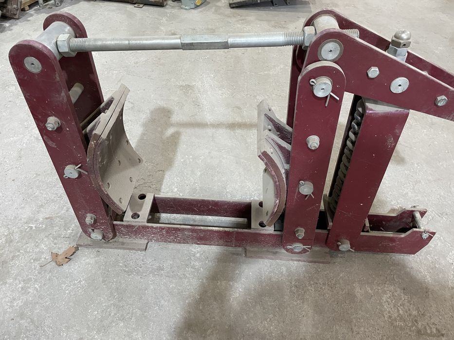 Продаеться тормозная система ТКГ-400