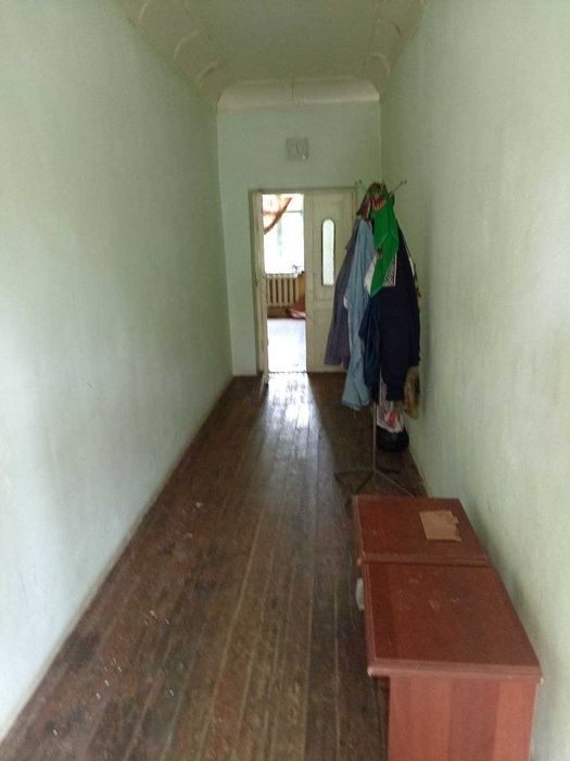 6 комнат, 31 сотка,  Ташкентская область. Свет-Газ-Вода есть