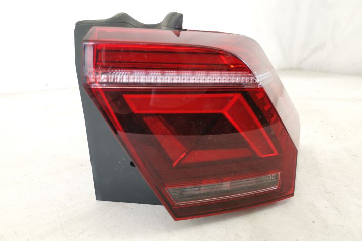 Стоп Десен Оригинален IQ LIGHT Led Състояние Добро Фолксваген ВВ / Vol